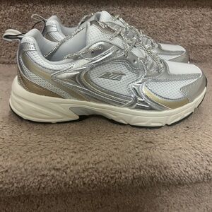 Avia Women's Silver and Gold Sneakers